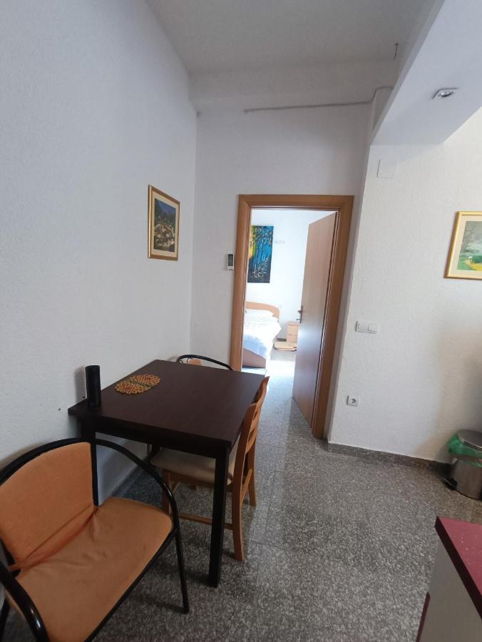 Apartmani Centar 斯塔利格拉德-帕克利尼卡 外观 照片