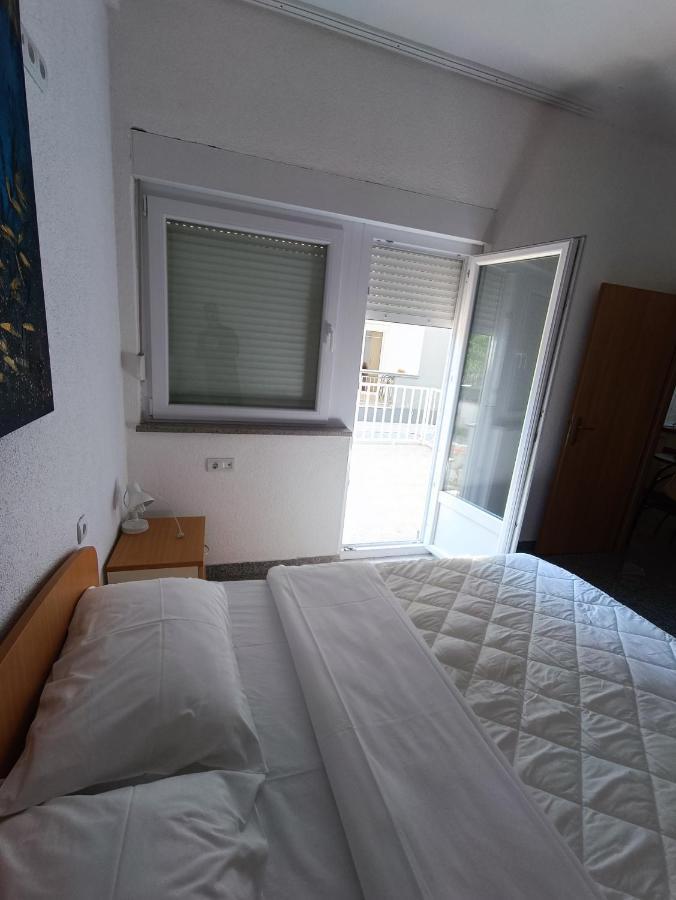 Apartmani Centar 斯塔利格拉德-帕克利尼卡 外观 照片