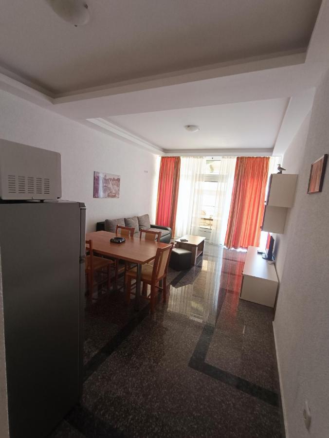 Apartmani Centar 斯塔利格拉德-帕克利尼卡 外观 照片
