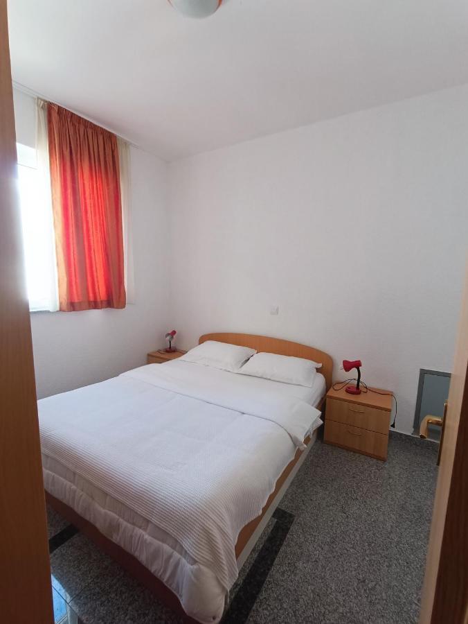 Apartmani Centar 斯塔利格拉德-帕克利尼卡 外观 照片