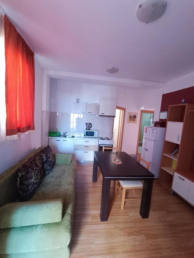 Apartmani Centar 斯塔利格拉德-帕克利尼卡 外观 照片